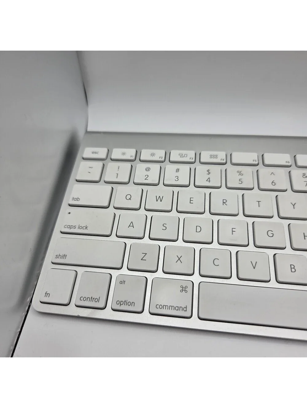 Apple A1314 / 1296 Wireless Keyboard + Magic Mouse Combo Set - Tested